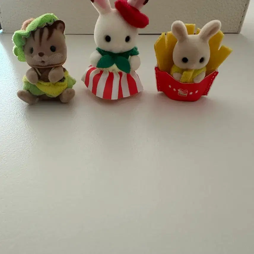 [BUNJANG] Sylvanian Families Blind Bag Hamburger Series Bundle Set / (무료배송)실바니안 블라인드백  햄버거 감튀 토끼 3종세트