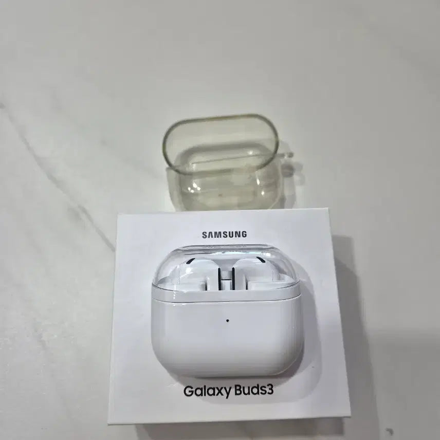 [SOLD OUT] 삼성 갤럭시버즈3 화이트