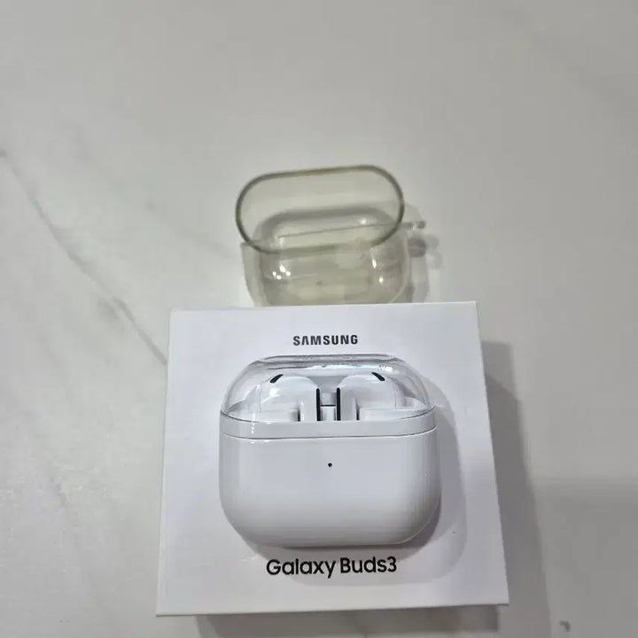 [SOLD OUT] 삼성 갤럭시버즈3 화이트