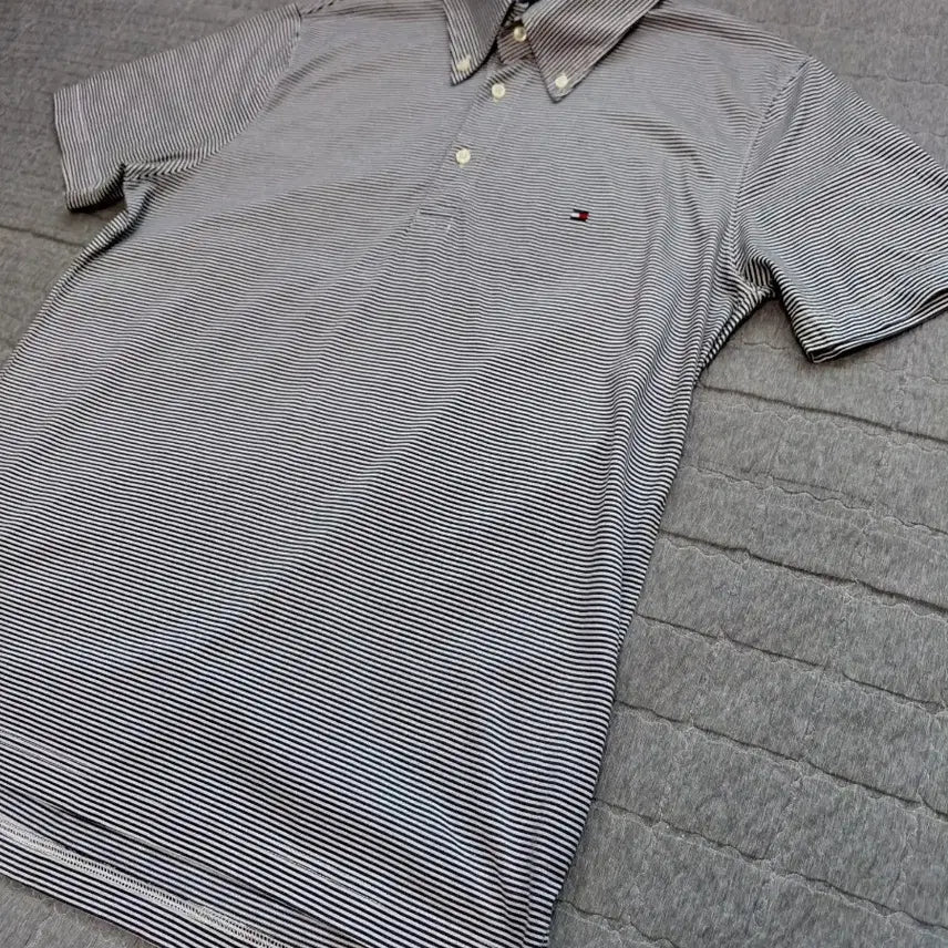 [BUNJANG] Tommy Hilfiger Button-Down Stripe Polo Shirt L / 타미힐피거 버튼다운 스트라이프 카라티L