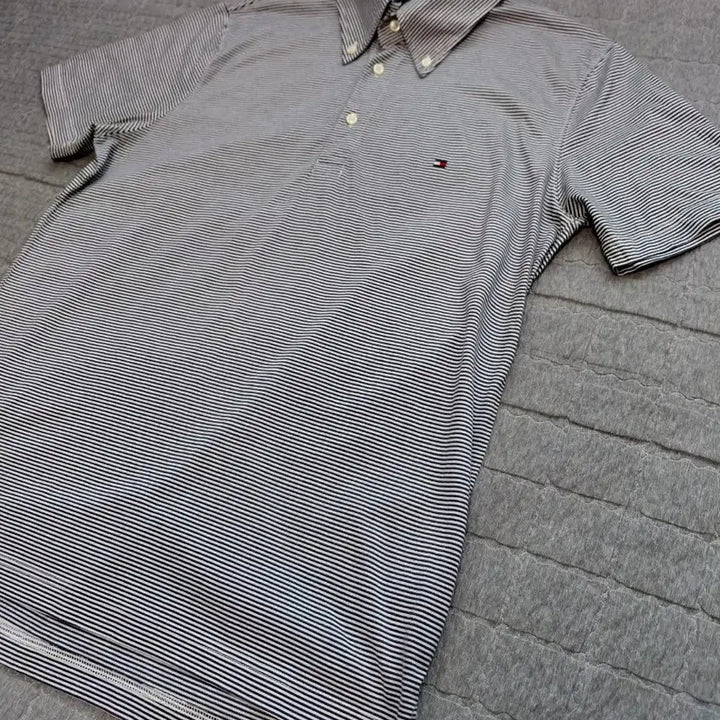 [BUNJANG] Tommy Hilfiger Button-Down Stripe Polo Shirt L / 타미힐피거 버튼다운 스트라이프 카라티L
