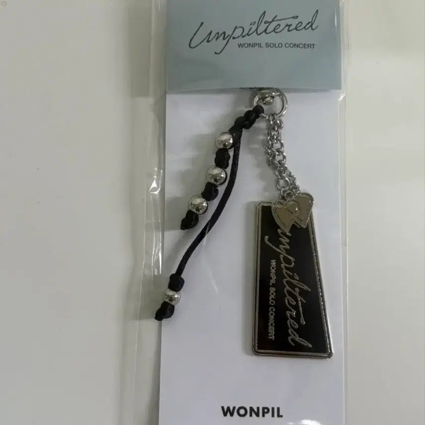 [BUNJANG] DAY6 Young K Unfiltered Keychain / 원필 언필터드 키링