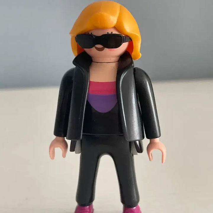 [BUNJANG] Playmobil Female Robber Figure / 중고 플레이모빌 여자 강도