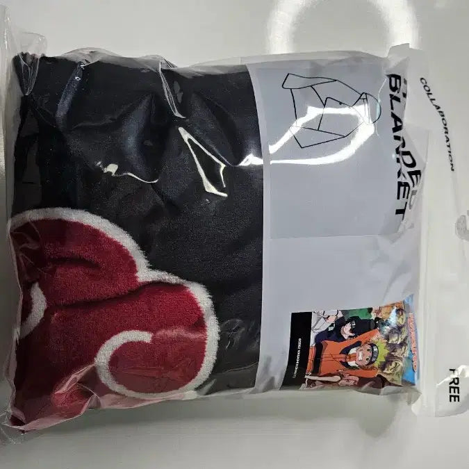 [BUNJANG] SPAO Naruto Akatsuki Hooded Blanket / 스파오 나루토 후드담요 아카츠키