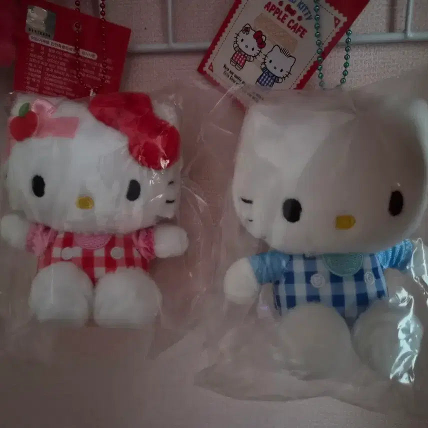 [BUNJANG] Sanrio Hello Kitty Plush Set / 산리오 헬로키티 인형 2개 일괄판매