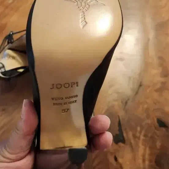 [SOLD OUT] Joop!하이힐