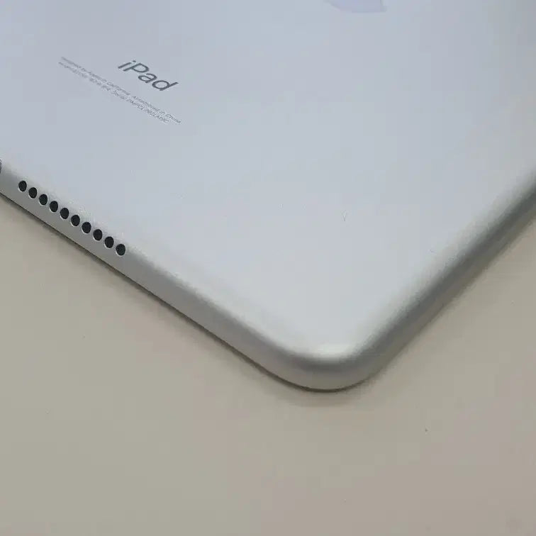 [SOLD OUT] [SS급] 아이패드미니5 256G 실버 WIFI 
