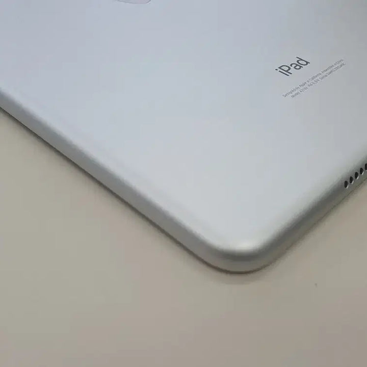 [SOLD OUT] [SS급] 아이패드미니5 256G 실버 WIFI 