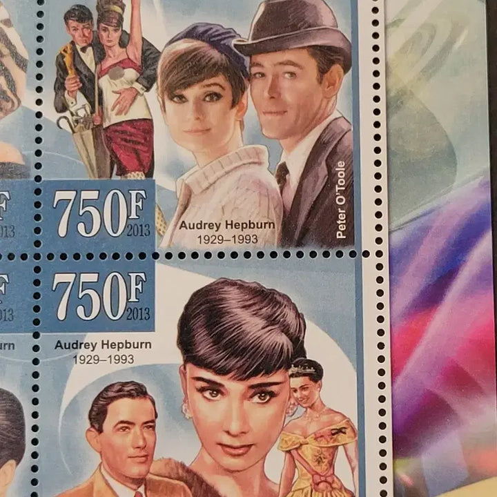 [BUNJANG] Audrey Hepburn 20th Anniversary Commemorative Stamp / 2013년 미국 할리우드 스타 오드리햅번서거 20주년기념 우표Audre