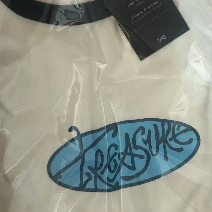 [BUNJANG] TREASURE Cream T-Shirt XL with Haruto Photocard (Sealed) / [미개봉] 트레저 크림 티셔츠 XL + 하루토 포카 포함