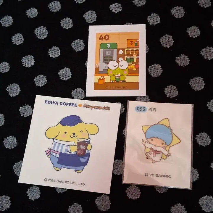 [BUNJANG] Sanrio Boys Keroppi, Pompompurin, Kiki Sticker Bundle / 산리오 보이즈 세븐일레븐 케로피, 이디야 폼폼푸린, 키키 띠부실 스티커