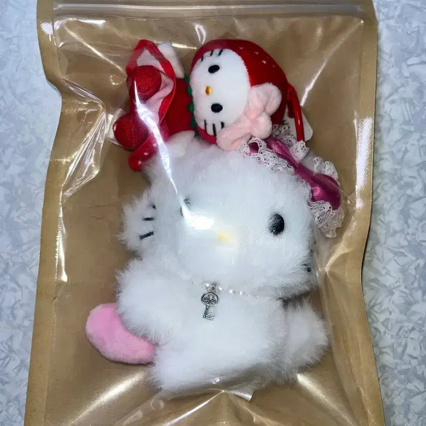 [BUNJANG] Charmikitty Strawberry Kitty Plush (Set of 2) / (미사용) 차미키티 딸기키티 인형2종