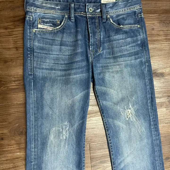 [BUNJANG] Diesel Zatiny Bootcut Distressed Denim Jeans / 디젤 ZATINY 자티니 부츠컷 플레어진 데님 팬츠