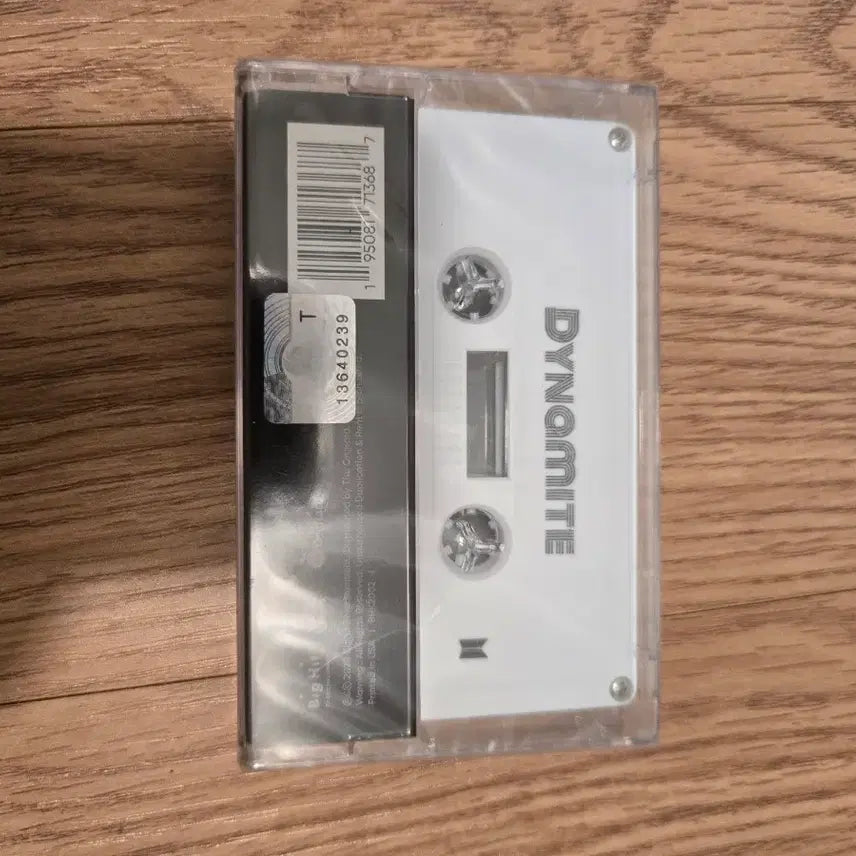 [BUNJANG] BTS Dynamite Cassette Tape / BTS DYNAMITE 카세트 테이프