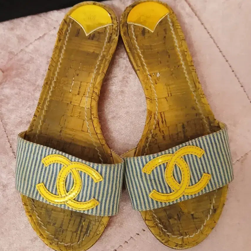 [BUNJANG] Chanel Slides / 정품 > 샤넬 슬리퍼