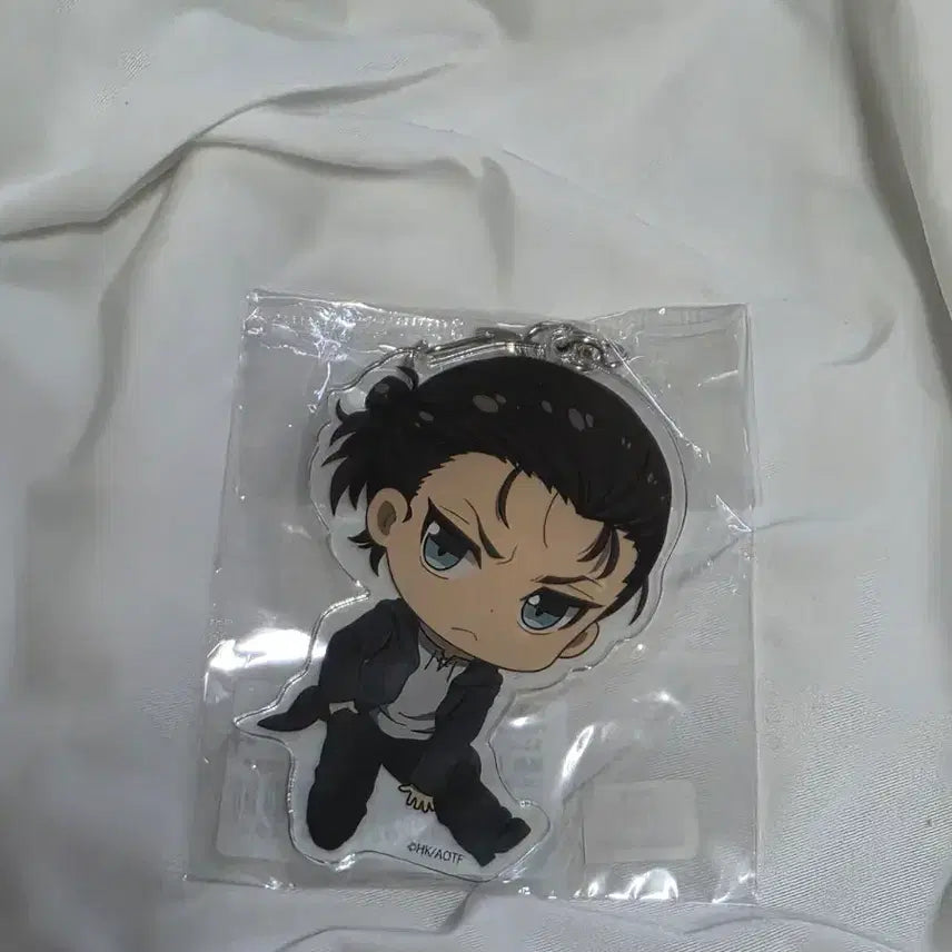 [BUNJANG] Attack on Titan Eren Acrylic Keyring Holder / [새상품] [정품] 진격의 거인 에렌 아크릴 키링