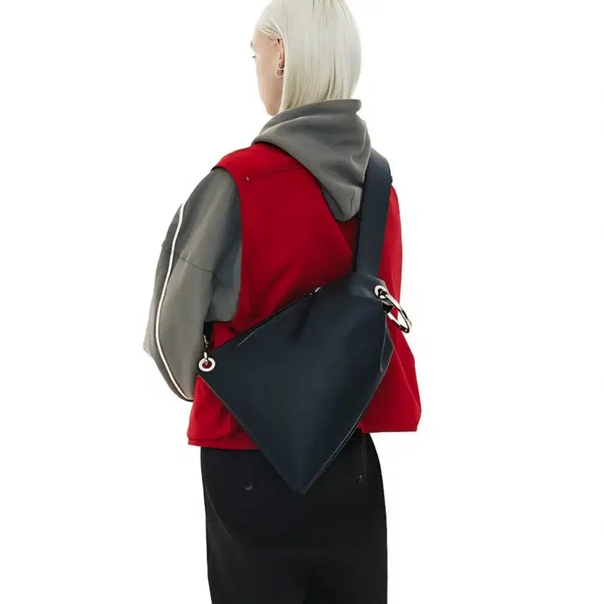 [BUNJANG] Osoi Dumpling Bag Black Buckle Hobo Bag / 오소이 덤프링 백 가방 dumpring 브로클 브로트 브롯 버클 호보백