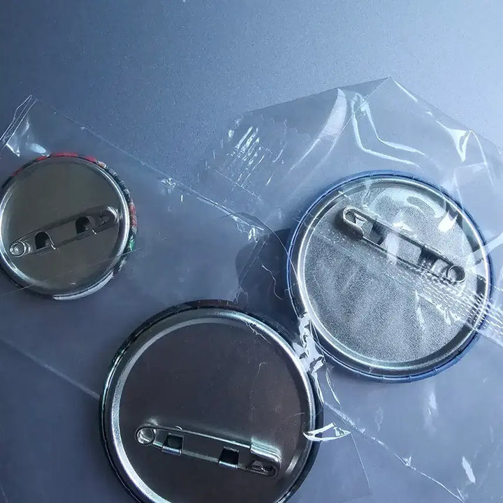 [BUNJANG] WayV Winwin Badge Goods / 엔시티 웨이션브이 WayV 재현 윈윈 뱃지 굿즈 비공굿