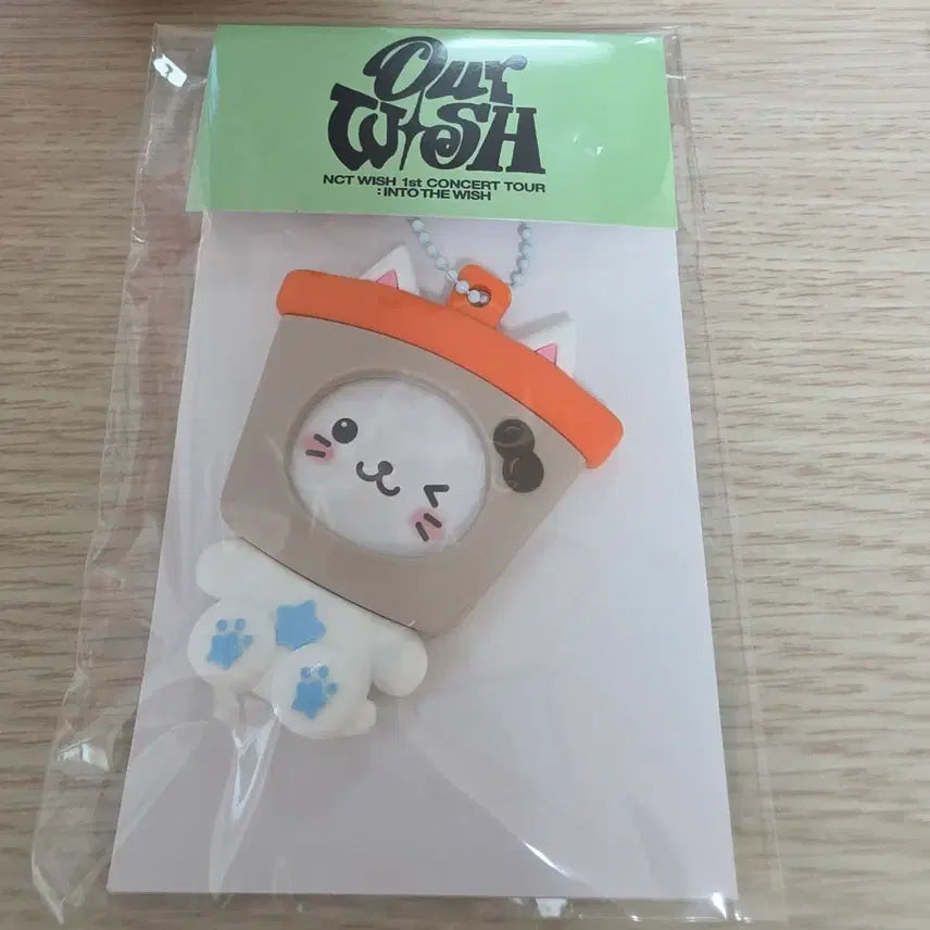 [BUNJANG] Yushi Pin Button Holder Sealed / 유우시 핀버튼 홀더 미개봉 팝니다!