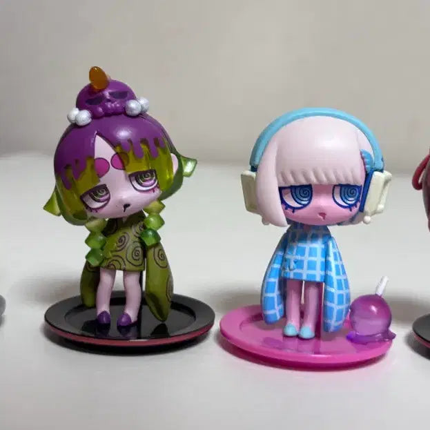 [BUNJANG] BTS V Virus Suits Bundle Set / 바이러스위츠 피규어 일괄