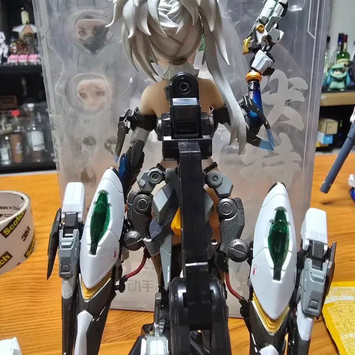[BUNJANG] Animester Thunderbolt Vodka Silicone Figure / 애니메스터 썬더볼트 보드카 미러 실리콘 피규어 팝니다