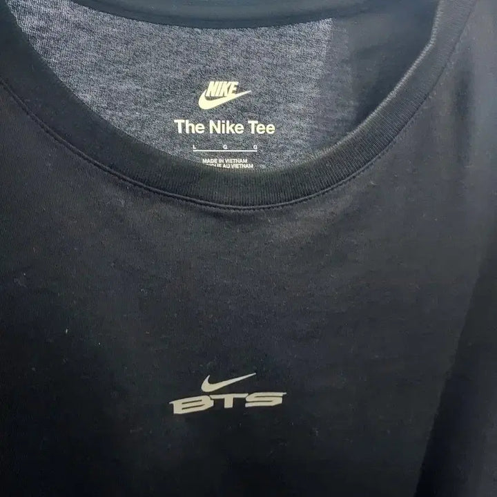 [BUNJANG] Nike BTS Collaboration Black T-shirt (Size M) / nike BTS  M 사이즈  블랙 새상품 여성용