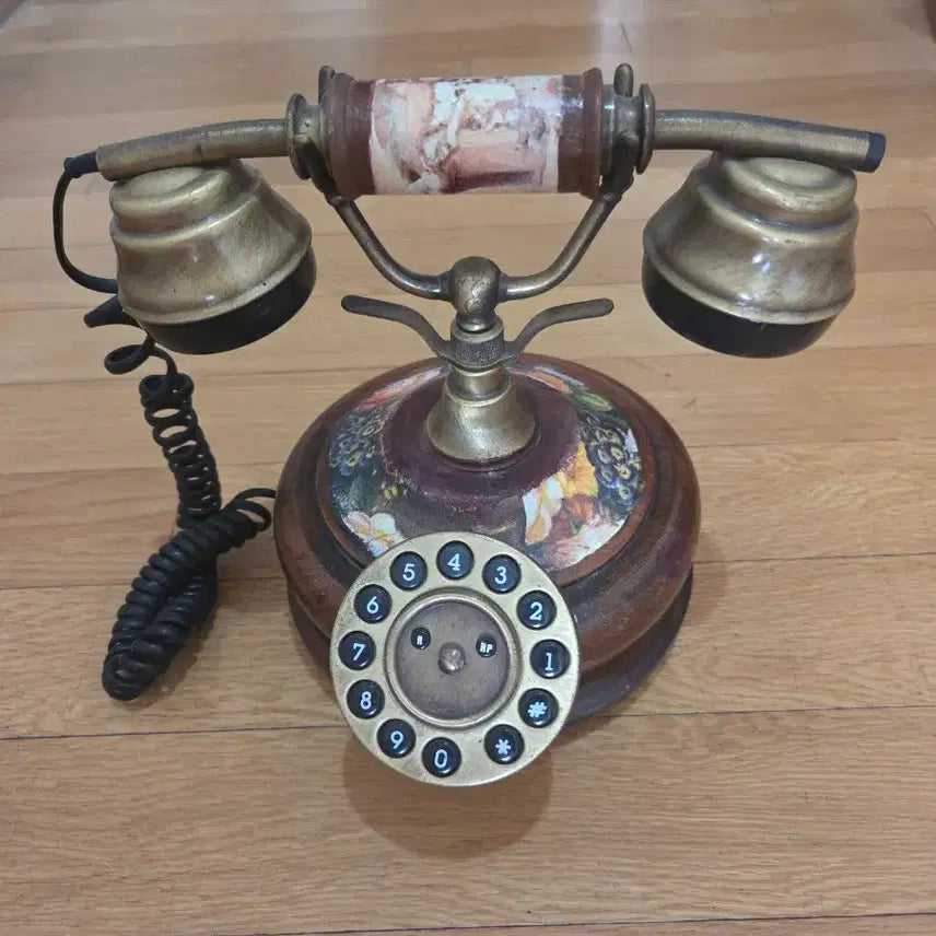 [BUNJANG] Antique Decorative Telephone / 앤틱 빈티지 장식용 전화기
