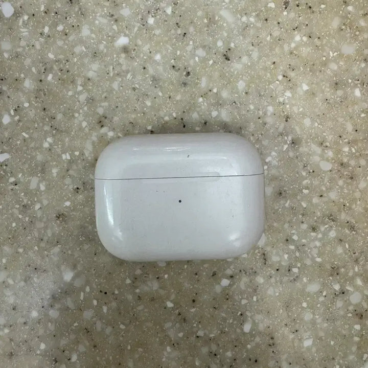 [BUNJANG] Apple AirPods Pro 2nd Generation Main Unit + Left Earbud / 에어팟 프로2 본체 + 왼쪽 유닛