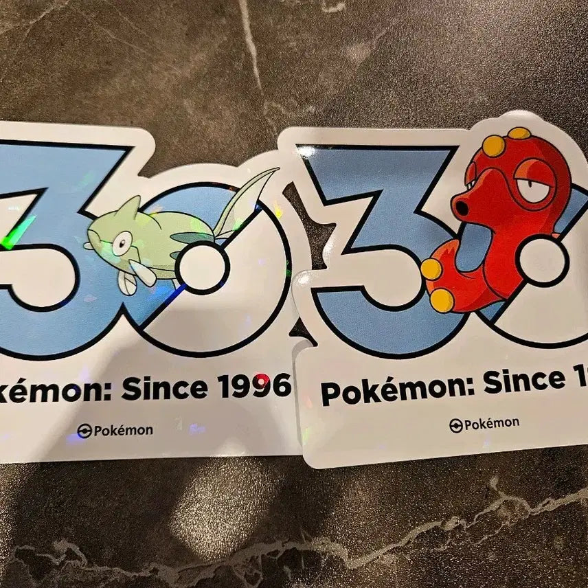 [BUNJANG] Pokemon 30th Anniversary Logo Sticker / 포켓몬스터 30주년 로고 스티커 총어 대포무노