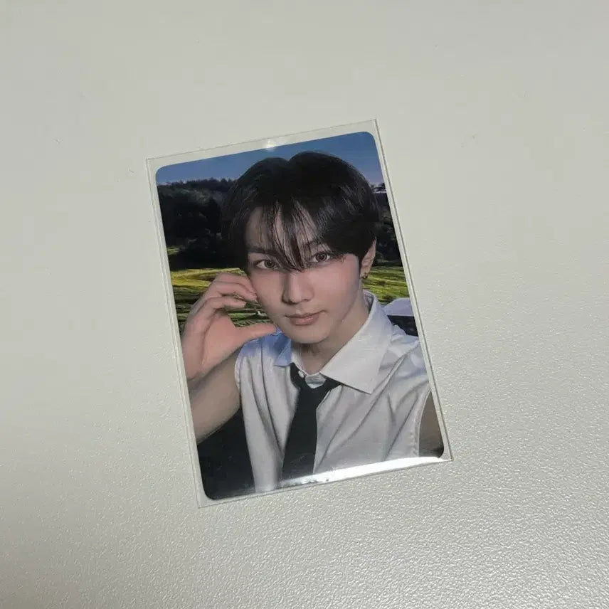 [BUNJANG] ENHYPEN Jungwon Romance Untold Jewel Case Photocard / 엔하이픈 정원 로맨스 언톨드 이즈위 포카 판매