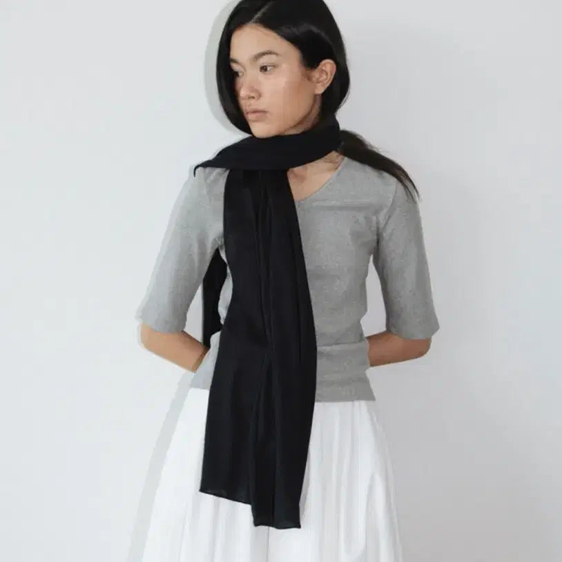 [BUNJANG] Necessary Essential V-Neck Top (Melange Grey) / 네세서리 Essential V-Neck Top (Melange Grey)