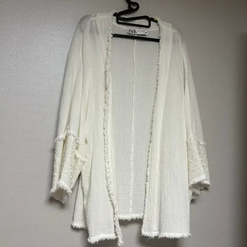 [BUNJANG] ZARA Embroidered Robe Cardigan / 자라 자수 로브 가디건