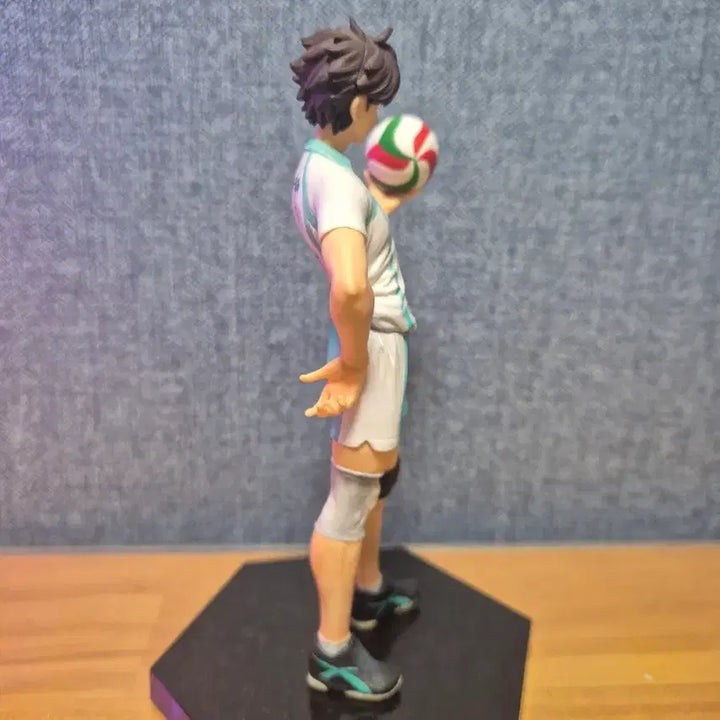 [BUNJANG] Haikyuu!! Oikawa Tooru Figure / [가격고정] [희귀매물] 고전 하이큐 오이카와 토오루 피규어