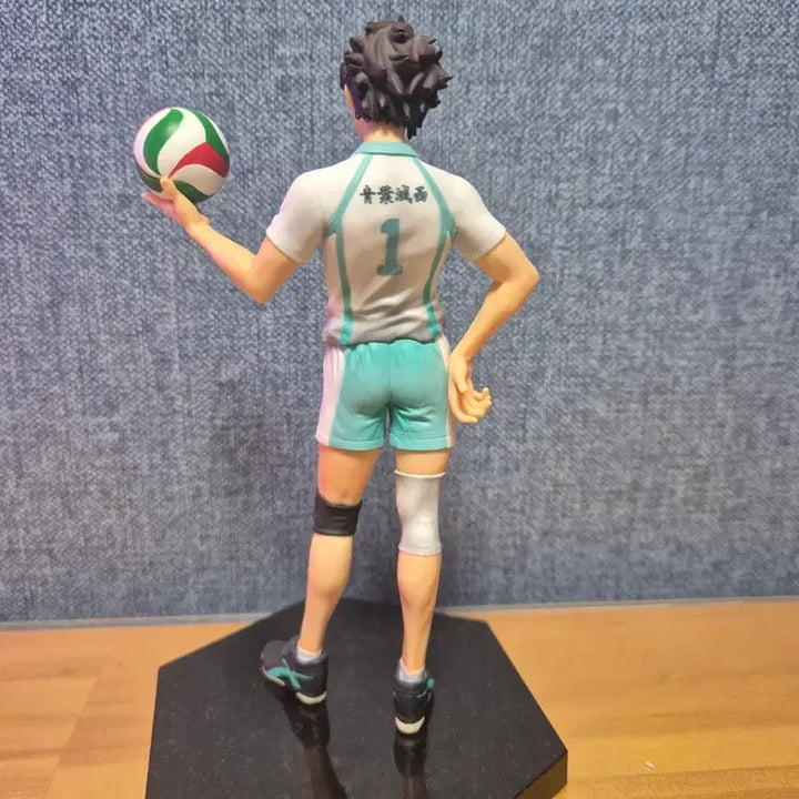 [BUNJANG] Haikyuu!! Oikawa Tooru Figure / [가격고정] [희귀매물] 고전 하이큐 오이카와 토오루 피규어