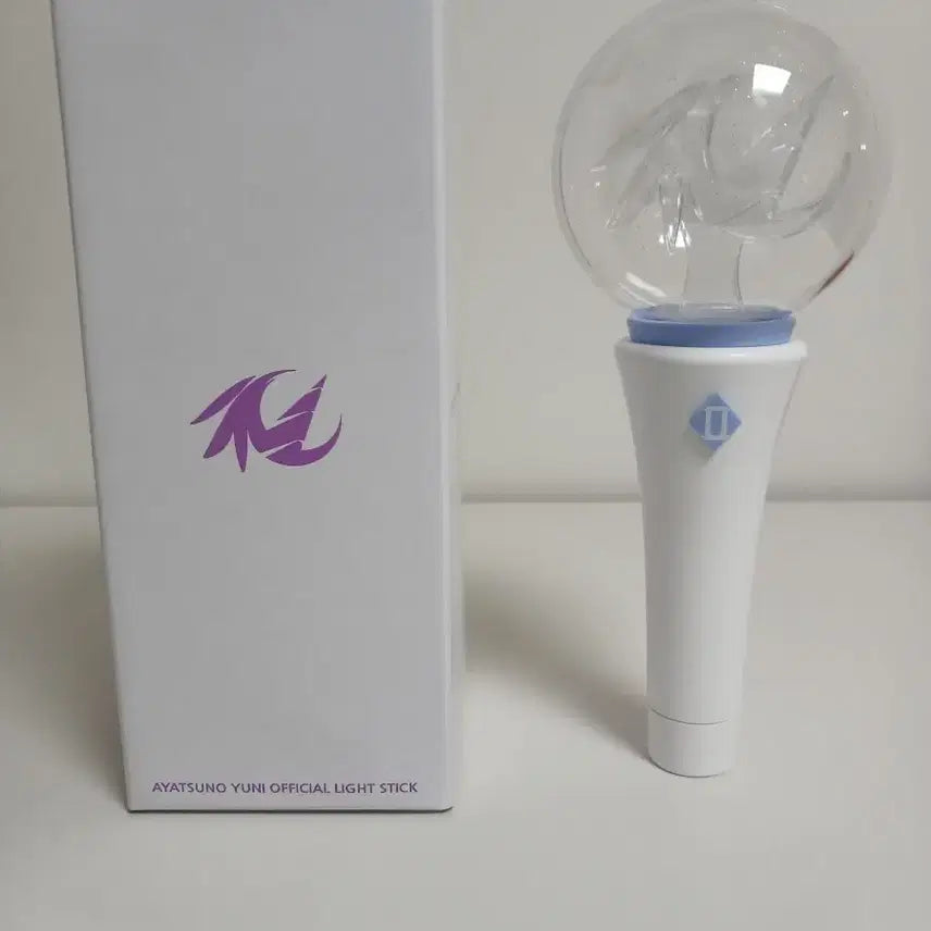 [BUNJANG] Stellive Ayatsuno Yuni Official Lightstick / 탈덕 처분) 스텔라이브 아야츠노 유니 공식 응원봉