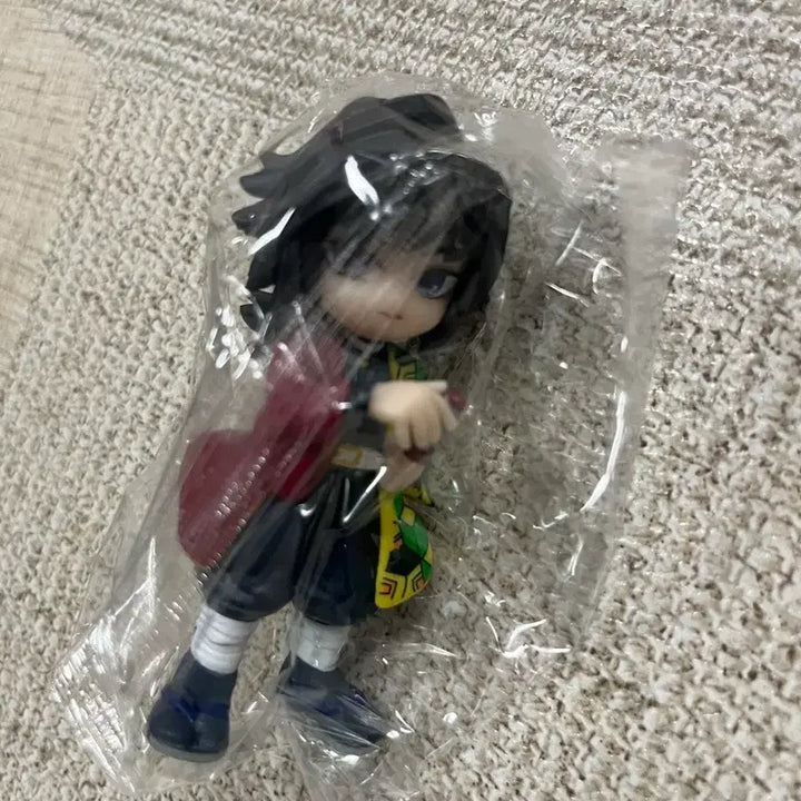 [BUNJANG] Demon Slayer Giyu Figure / 귀멸의 칼날 기유 피규어