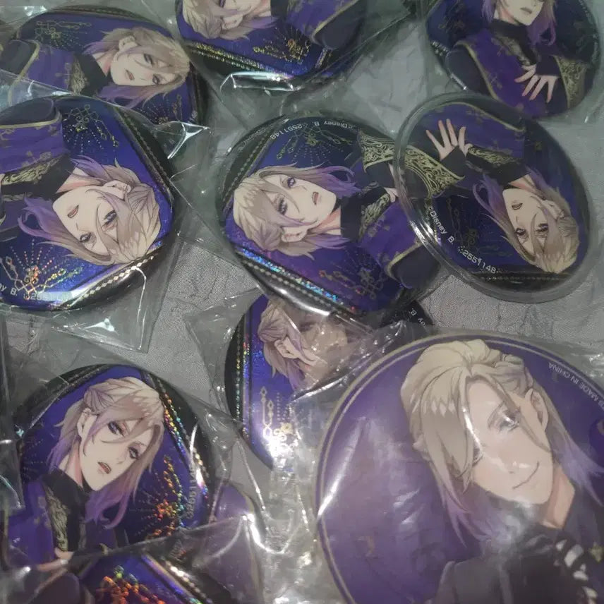 [BUNJANG] Twisted Wonderland Vill Sheenheart Formal Uniform Can Badges Bundle Set (20) / 디즈니 트위스테 폼피오레 빌 셴하이트 식전복 교복 캔뱃지 20개 일괄