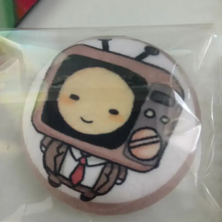 [BUNJANG] Kim Sol-eum Malang Pin Badge / 괴담출근 브라운 김솔음 비공굿 말랑핀뱃지 일괄
