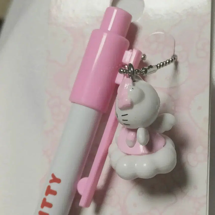 [BUNJANG] Hello Kitty 50th Anniversary Cloud Kitty Charm / [새상품] 헬로키티 50주년 구름탄 키티 구탄키 키링