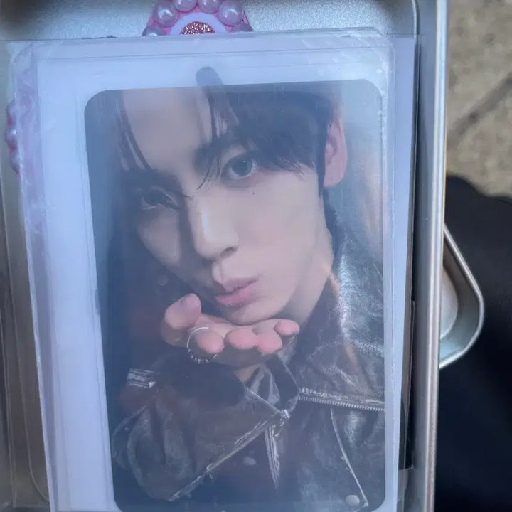 [BUNJANG] ZB1 Han Yu Jin 3rd Week Studio Live Photocard / 앤더블 3주차 공방포카 한유진