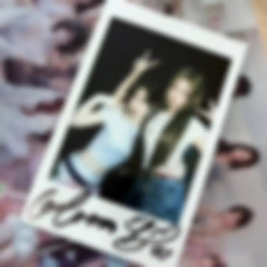 [BUNJANG] TripleS Seoyeon Yoobin Unit Photocard / 트리플에스 서연 윤서연 주빈 유닛 폴라
