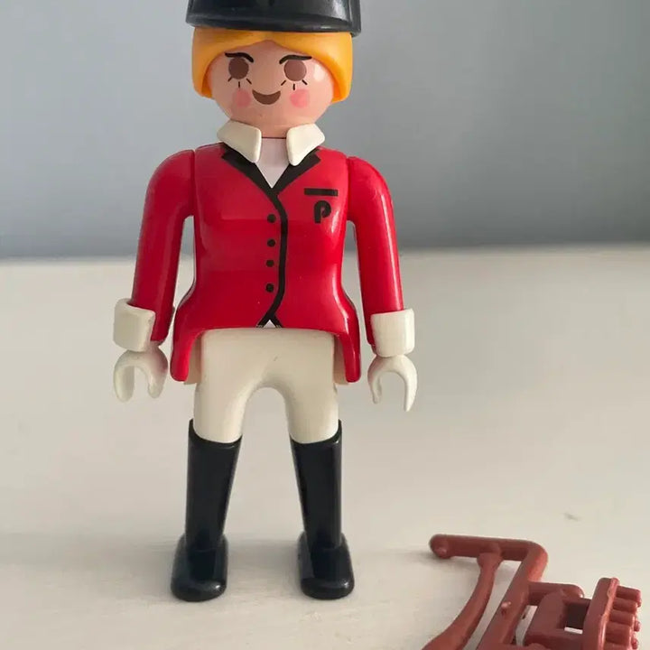 [BUNJANG] Playmobil Red Knight (Used) / 중고 플레이모빌 빨간 기수