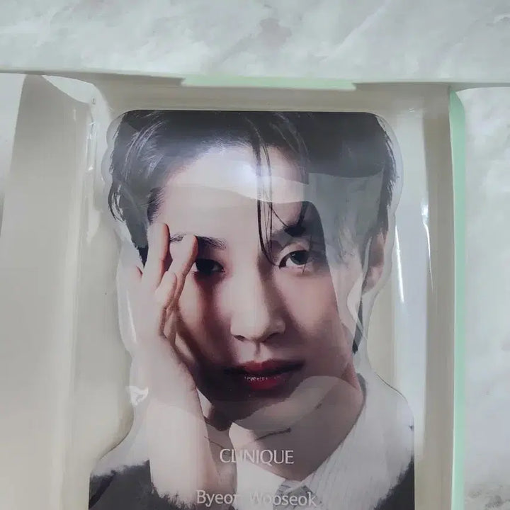 [BUNJANG] Byun Woo Seok Clinique Mirror / 변우석 크리니크 거울+포토카트 세트