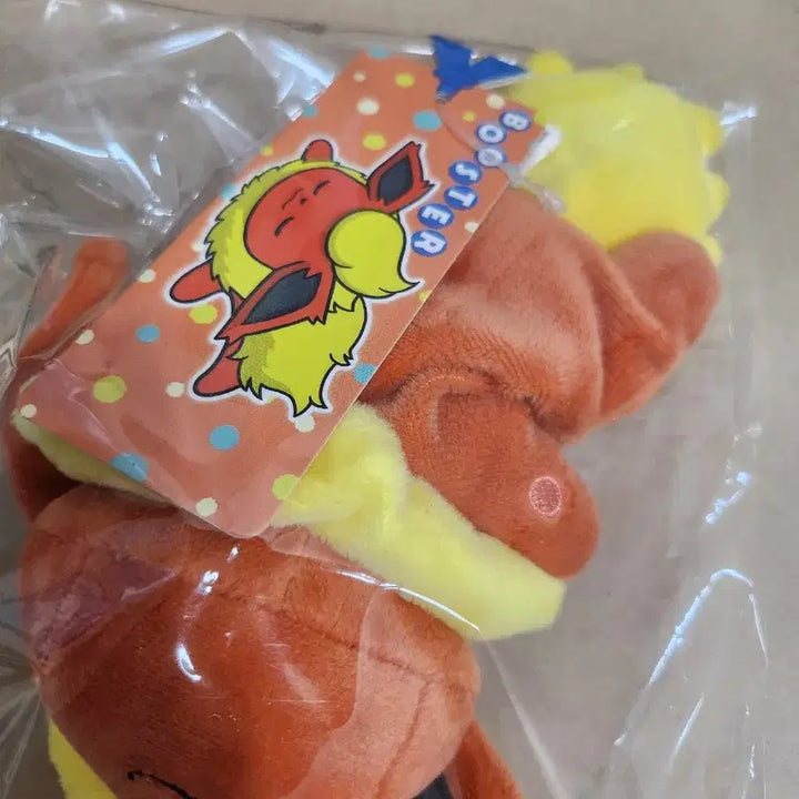 [BUNJANG] Pokemon Center Kutari Series Booster Relaxing Plush / 레어)포켓몬스터 부스터 쿳타리 인형 릴렉싱 포켓몬센터 팝업 이브이 굿타리