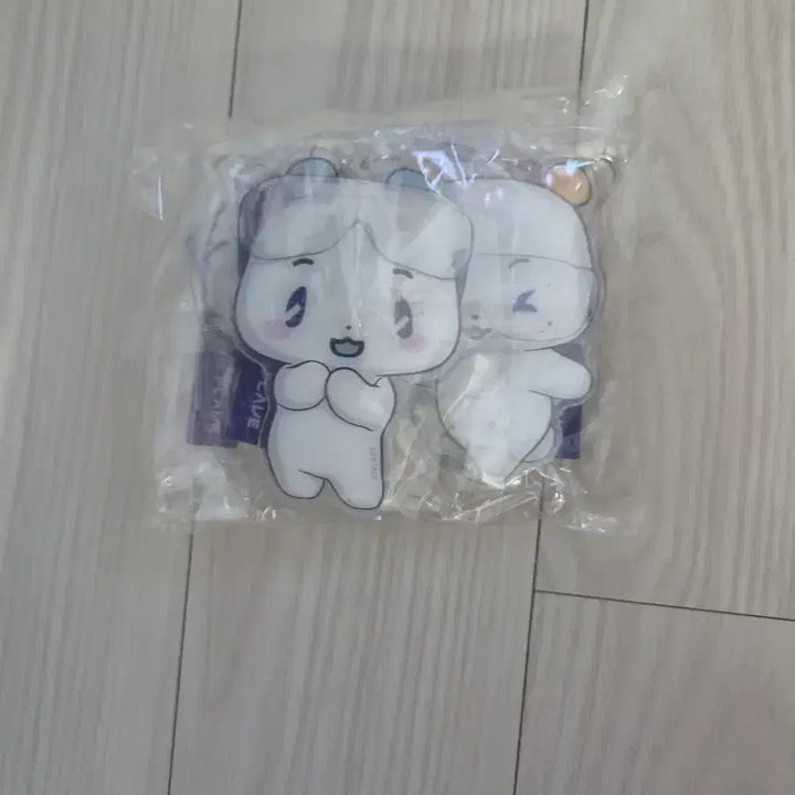 [BUNJANG] PLAVE Medihill Mirror Keyring Bundle Set / 플레이브 PLAVE 므메미무 메디힐 거울 키링 일괄
