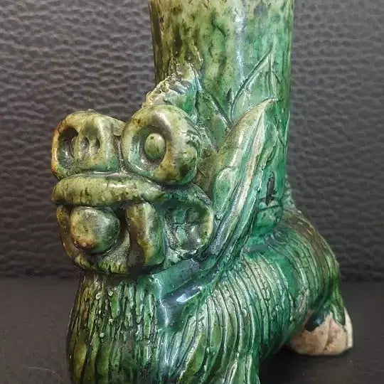 [BUNJANG] Celadon Glazed Animal-Shaped Candlestick / 녹유 서수형 촛대
