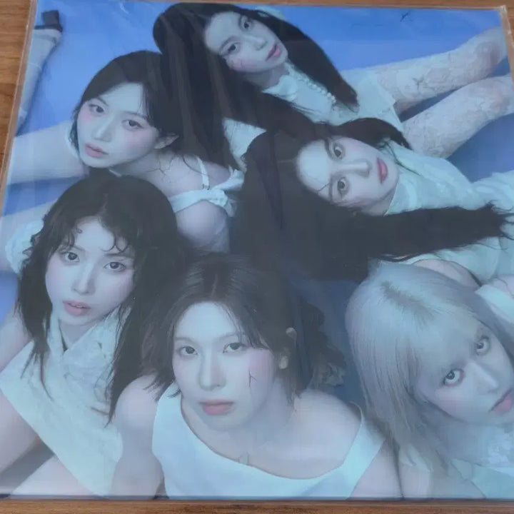 [BUNJANG] NMIXX Blue Valentine LP Sealed / 엔믹스 Blue Valentine LP 미개봉 판매합니다.