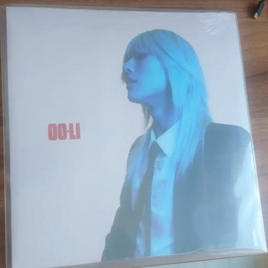 [BUNJANG] WOODZ Sealed LP / 우즈 LP 미개봉 판매합니다.