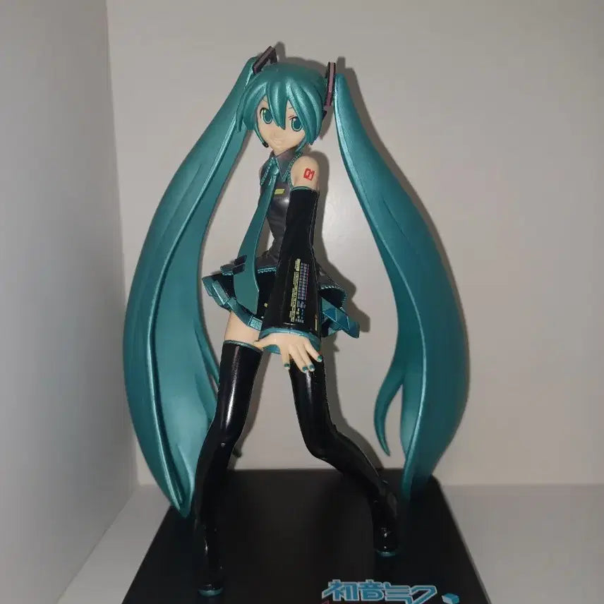 [BUNJANG] Hatsune Miku Premium Bandai Classic Figure / 하츠네 미쿠 프디바 프리미엄 고전 피규어