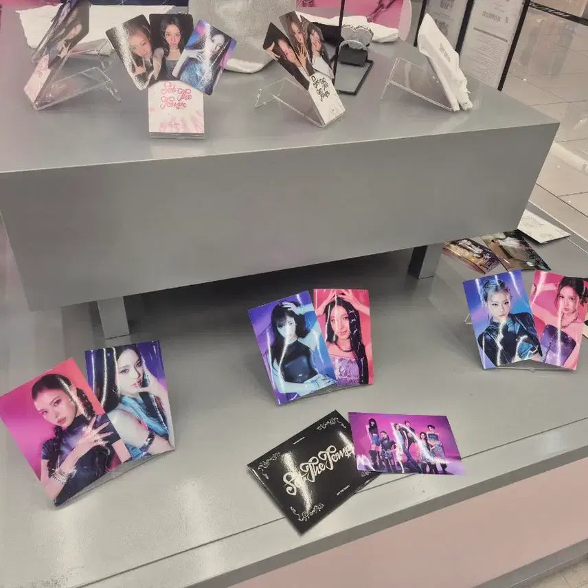 [BUNJANG] ITZY Set the Tempo Jimin Unsealed Photocard Album / 이즈나 set the tempo 지민 미개봉 포스트카드 앨범 판매합니다